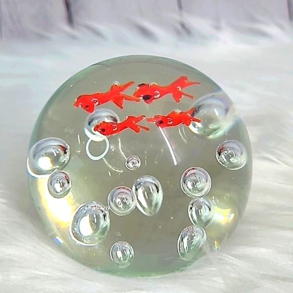 Vintage Glass GoldFish Fish Paperweight by Tozai Four Orange Koi Bubble Eyes Art - Picture 12 of 13